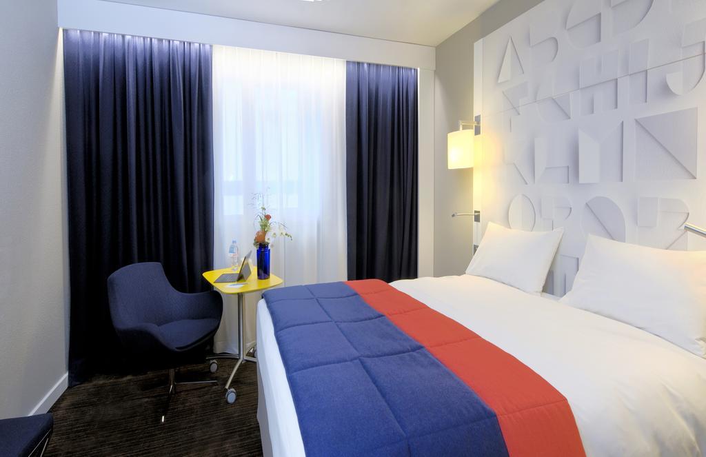 Mercure Rennes Centre Parlement Exterior photo